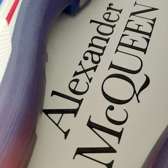 Alexander Mcqueen Men Tread Slick Blue & Red Low Top Sneakers EU 43.5  US 10.5 main image 11